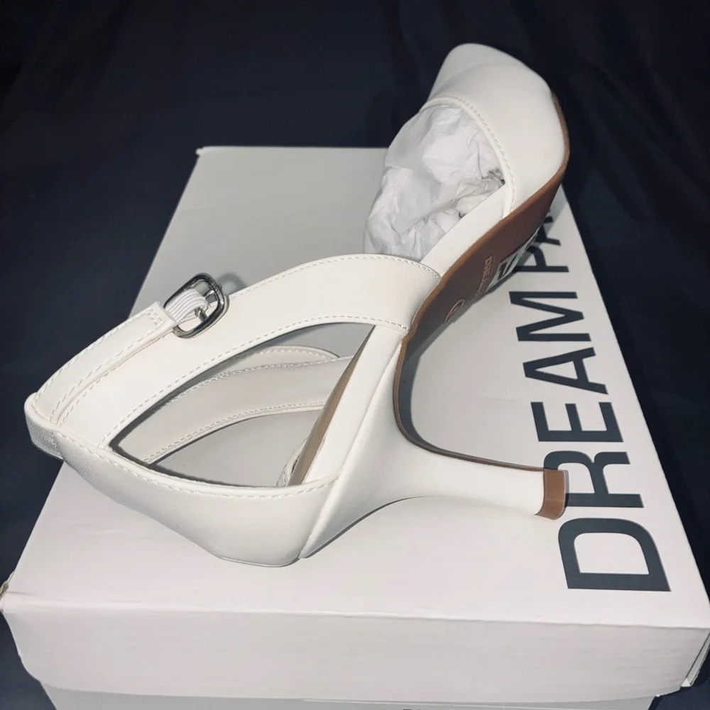 Dream Pairs Women's Elegant White Heels - Picture 7 of 8